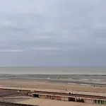 Vue Au Touquet Chic Et Lumineux
